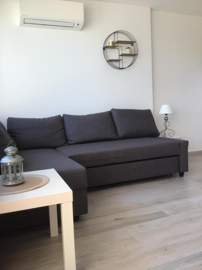 Appartement Pieds Dans L'Eau Vue Mer Bormes Les Mimosas Екстериор снимка